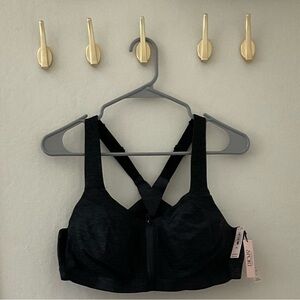 NWT Knockout Front Close Victoria’s Secret Black Sports Bra, Sz 40C